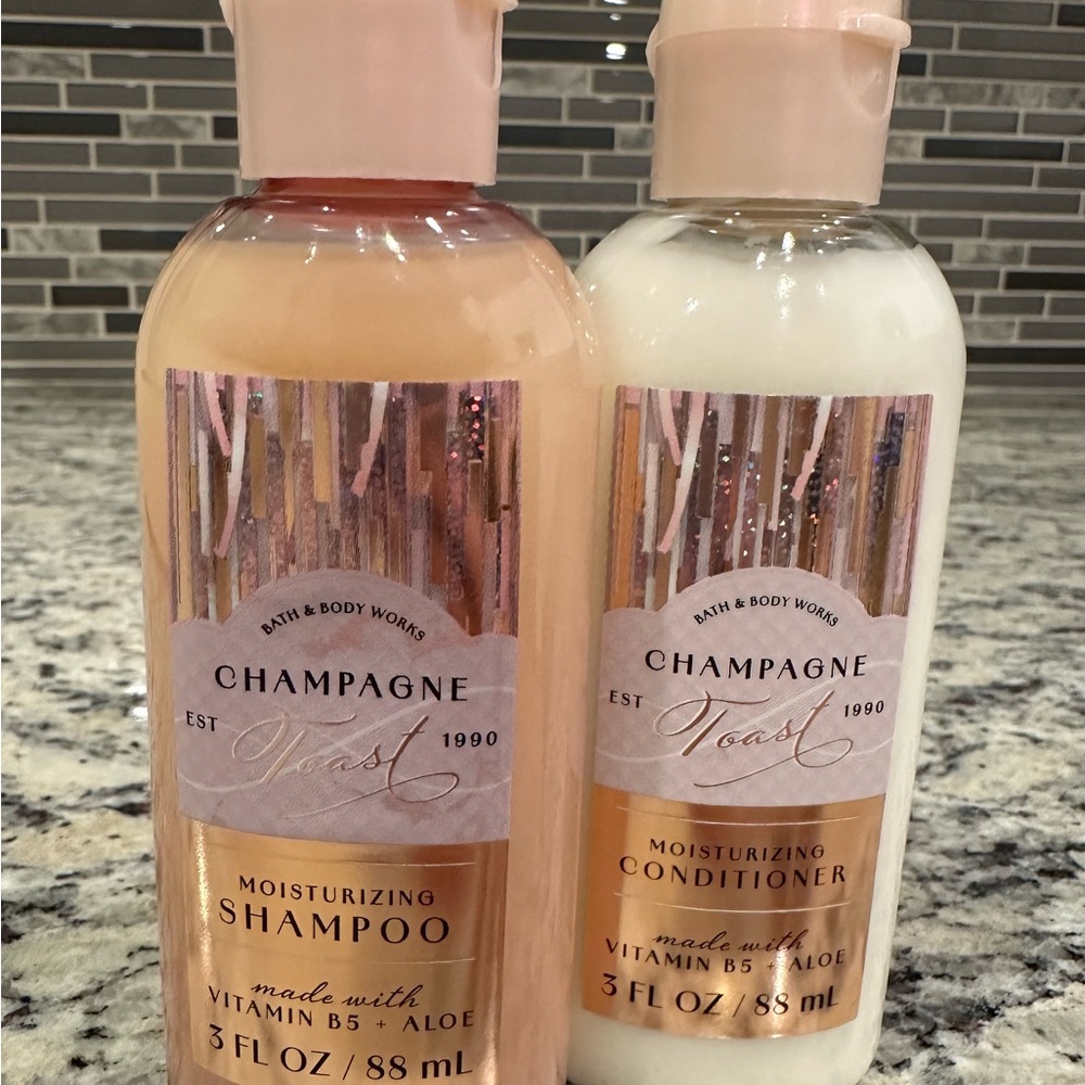 Bath & Body Works: 3 Fl Oz Travel Size Shampoo & Conditioner: Champagne Toast